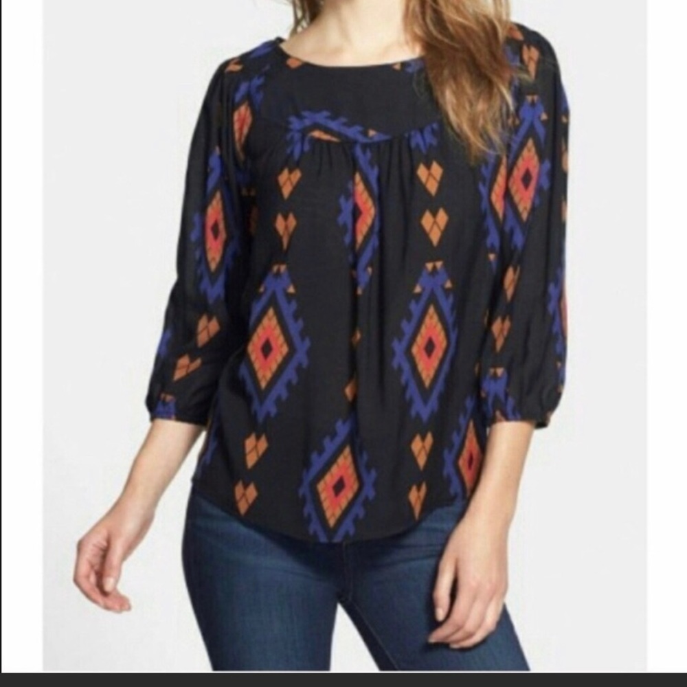 Women’s size S Lucky brand black lightweight top geometric tribal peasant breezy